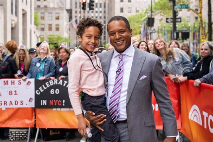 Craig Melvin Biography, Age, Height, Wife, Net Worth, Family