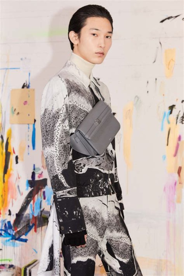 Discover The Owner Of Amiri