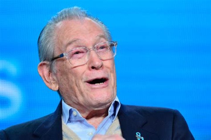 Earl Holliman Net Worth ·