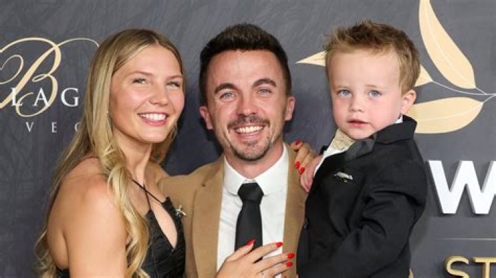 Frankie Muniz Net Worth - VoxVibe