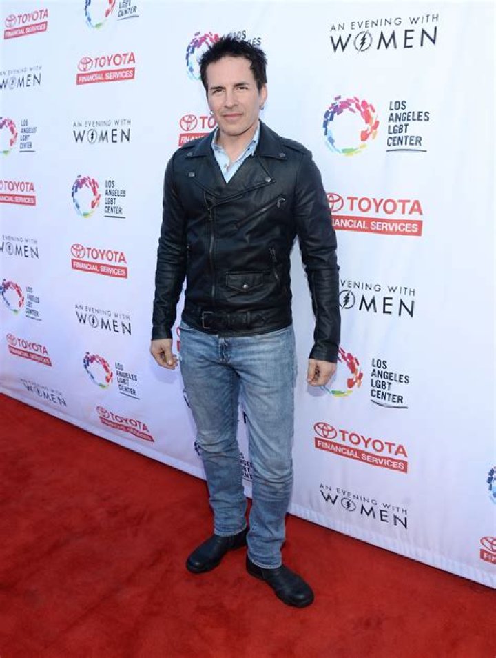Hal Sparks Net Worth ·