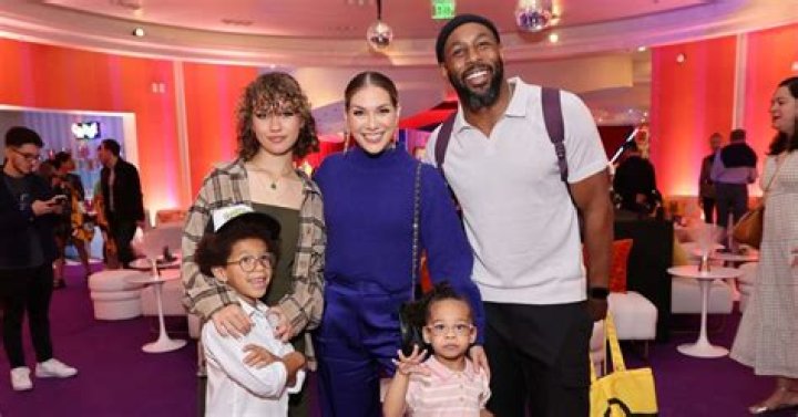 How many children did Stephen Boss have? tWitch wanted another child with wife Allison Holker