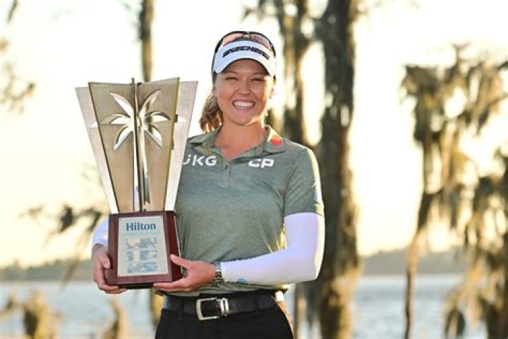Is Brooke Henderson Gay? Age, Height, Net Worth