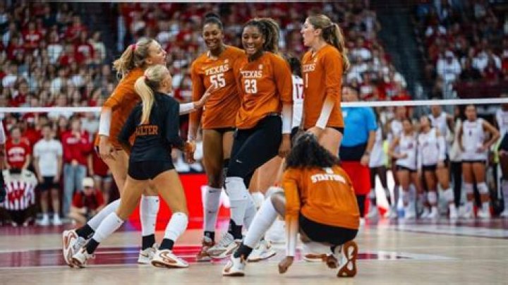 Is Katie George Married? Her ACC Network Job, Height, Volleyball, Facts