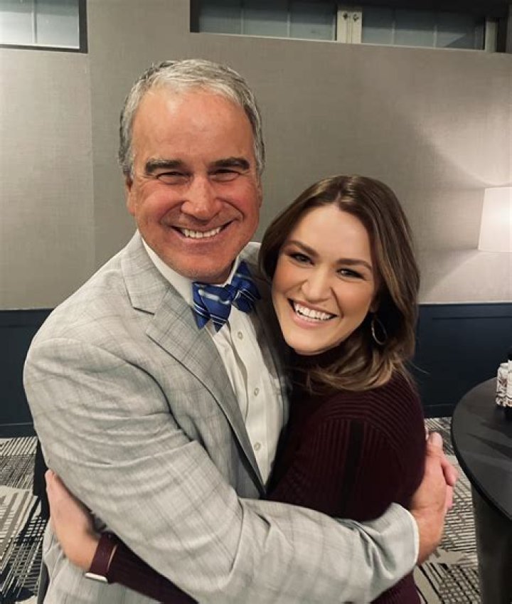 Jim Benemann CBS Bio, Age, Wife, Salary, Net Worth, Wedding, Facts