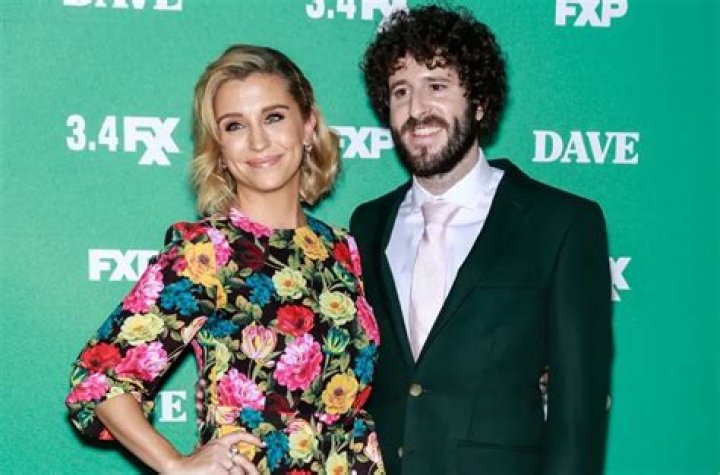 Lil Dicky Height, Weight, Age, Girlfriend, Family, Facts, Biography