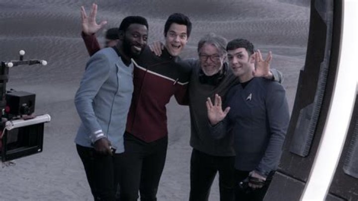 Unveiling Jonathan Frakes' Net Worth: Discoveries And Insights