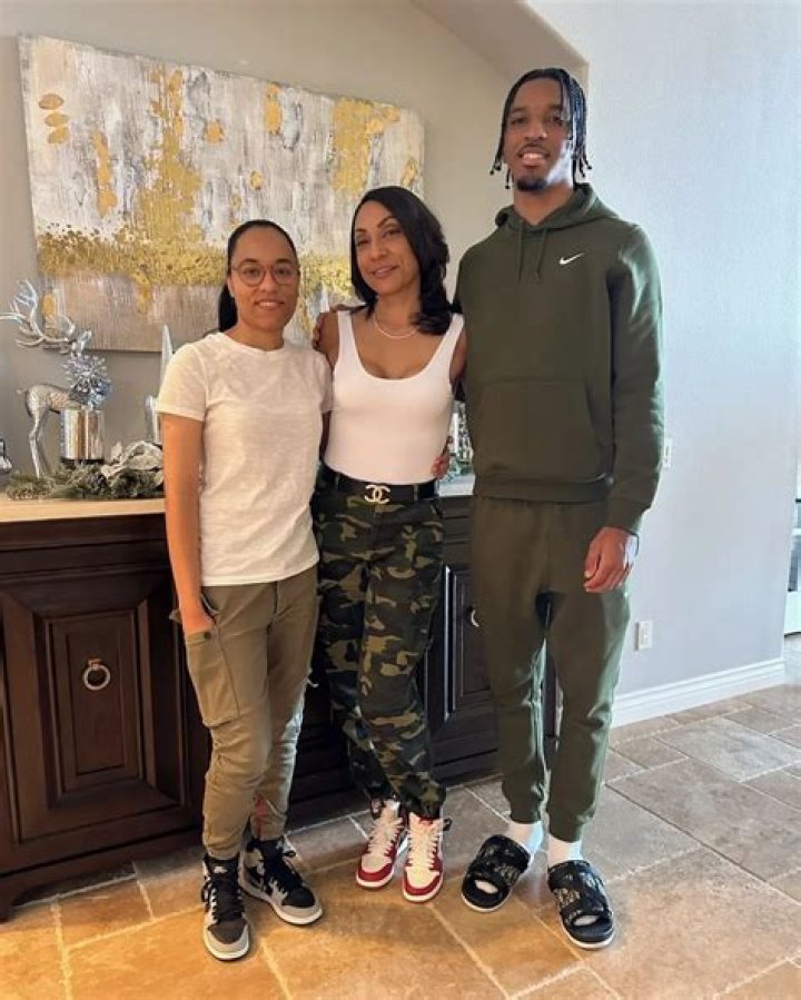Who Are Jay Daniels And Regina Jackson? Jayden Daniels Parents And Siblings ·