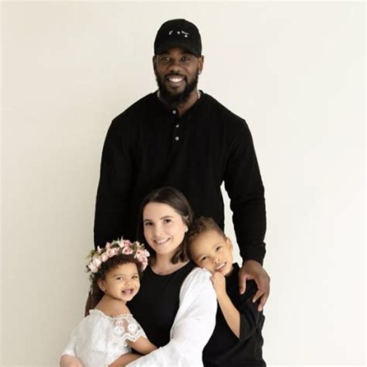 Who is Adolis Garcia wife Yama Gonzalez?