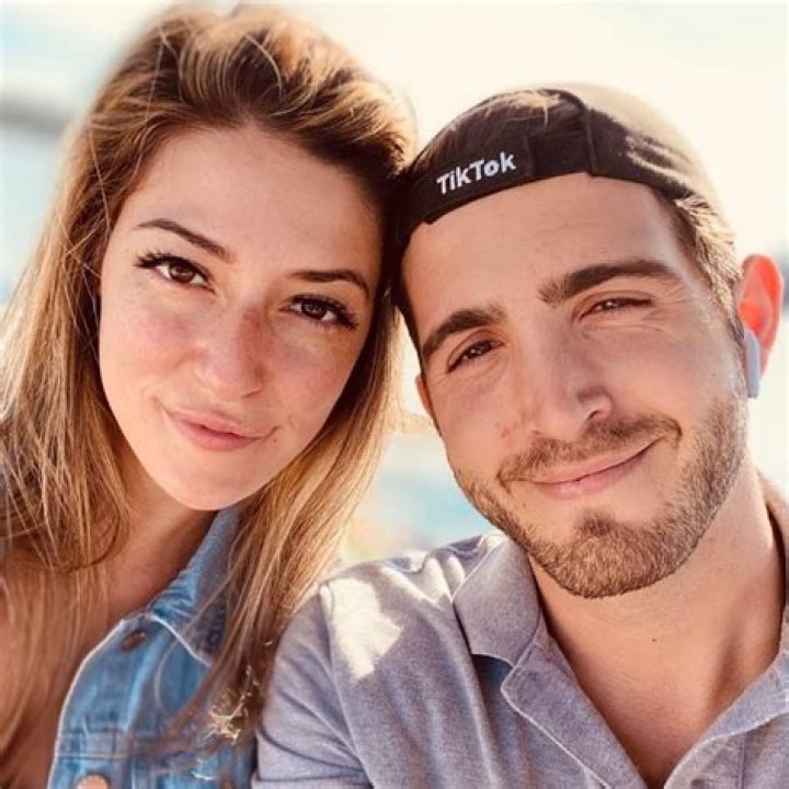 Who is Josette Pimenta Dating Now ·