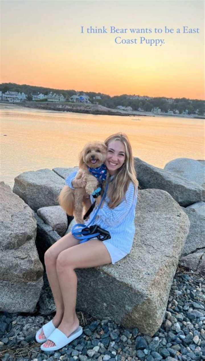 Who is KennaDee Nelson Dating Now ·